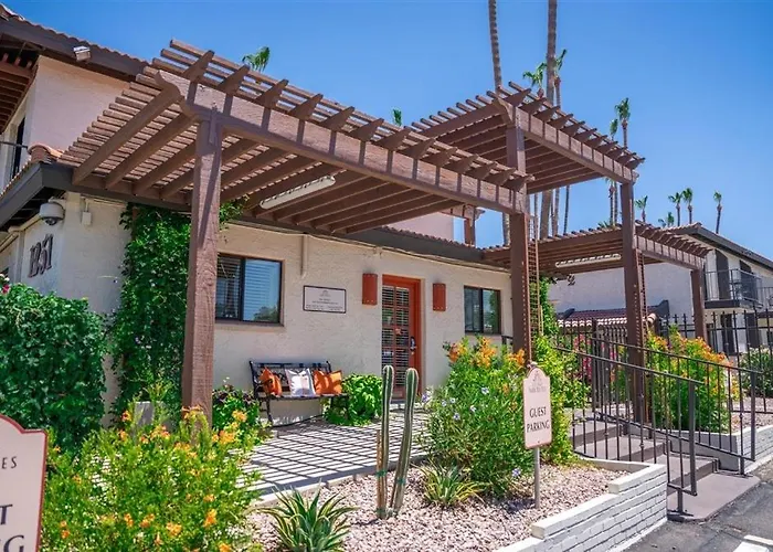 133 Fully Furnished, Amenities Galore * Scottsdale