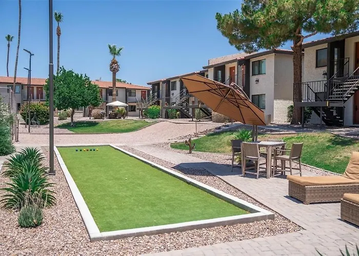 Apartment 133 Fully Furnished, Amenities Galore Scottsdale