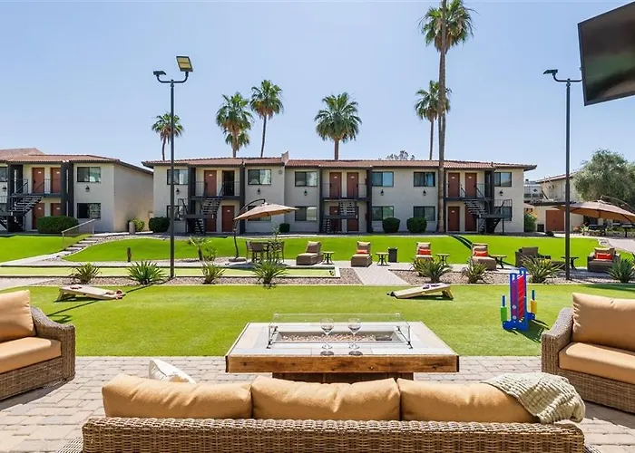 133 Fully Furnished, Amenities Galore